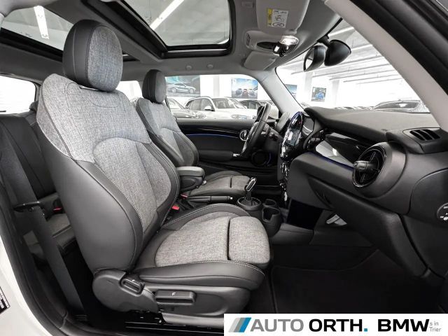 MINI One One AUTOM. NAVI LED PANO SPORTSITZ DIG.TACHO SHZ