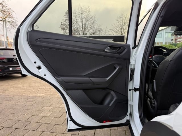 Volkswagen T-Roc 1.5 TSI DSG IQ.Drive R-Line