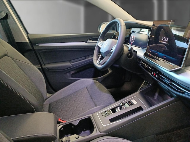 Volkswagen Golf 1.5 eTSI DSG Golf VIII