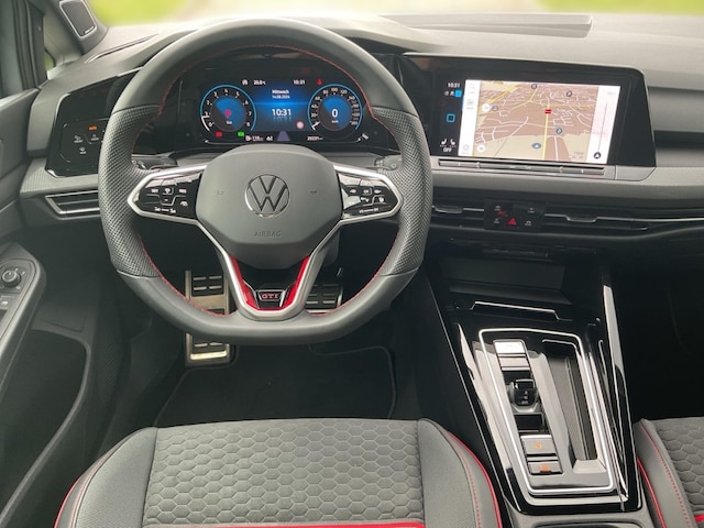 Volkswagen Golf 2.0 TSI Golf VIII