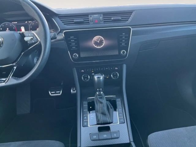 Skoda Superb 1.5 TSI Combi Sportline