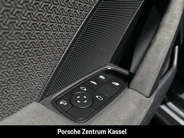 Porsche 992 Cabrio Carrera GTS Turbo