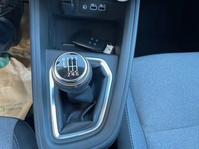 Mitsubishi Colt 1,0 MPI-T Invite