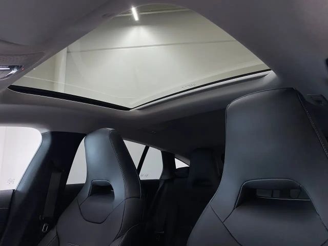 Mercedes-Benz CLA 180 Progressive