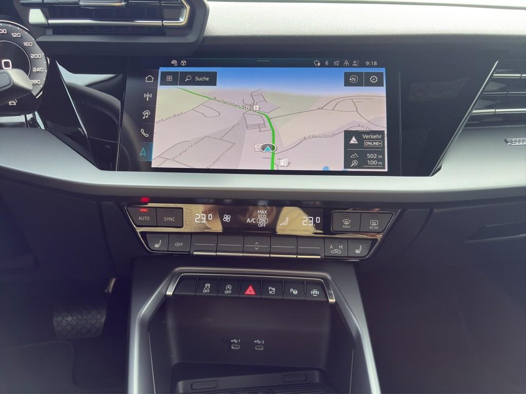 Audi A3 30 TFSI S-Line S-Tronic Sedan Sportback