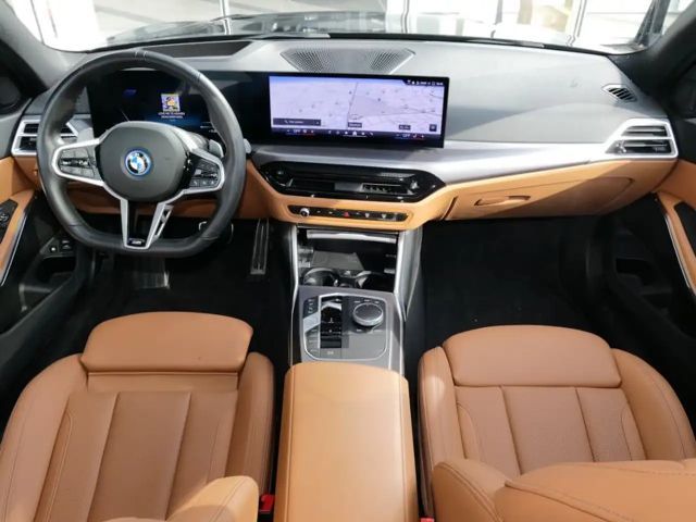 BMW 330 330e M-Sport Touring xDrive