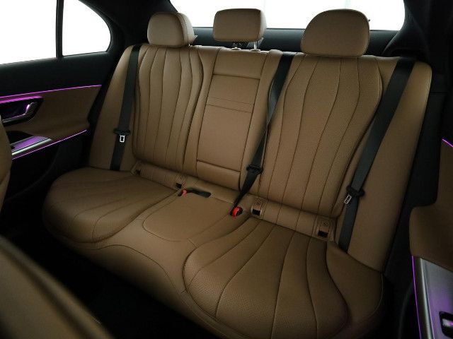 Mercedes-Benz E 450 4MATIC Sedan