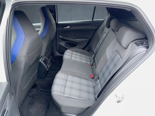 Volkswagen Golf Business GTE