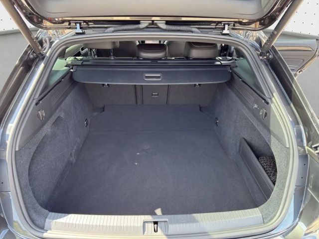 Volkswagen Arteon 2.0 TSI DSG R-Line