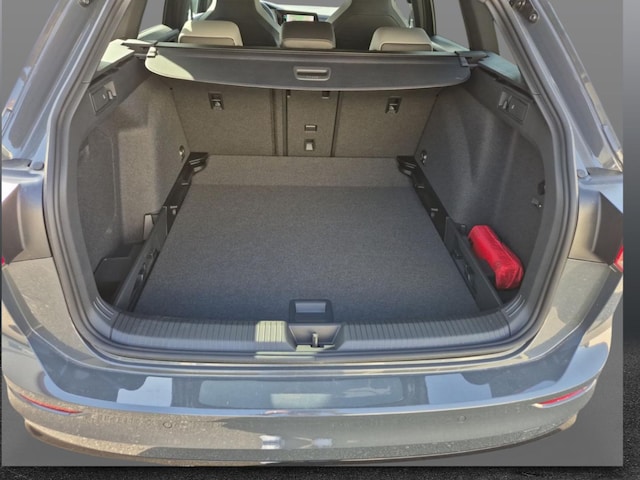 Volkswagen Golf 1.5 TSI R-Line Variant