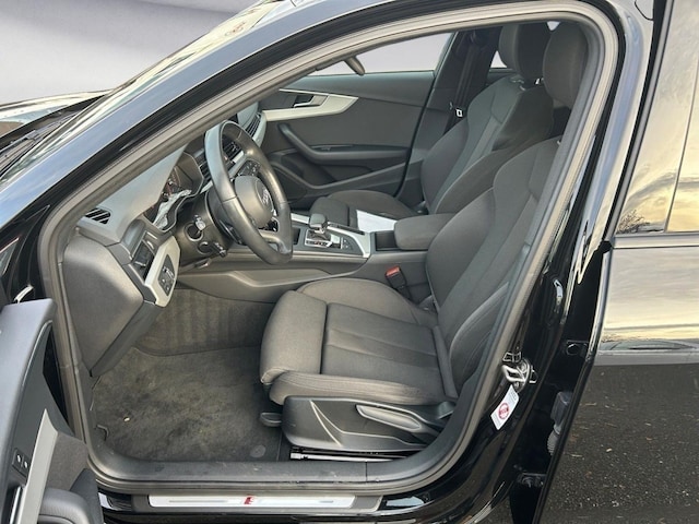 Audi A4 45 TFSI Avant Quattro S-Line S-Tronic