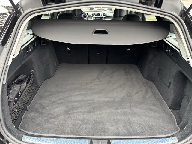 Mercedes-Benz C 180 AVANTGARDE Estate