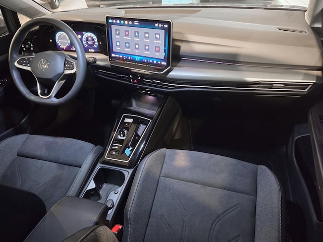 Volkswagen Golf 1.5 eTSI DSG Golf VIII