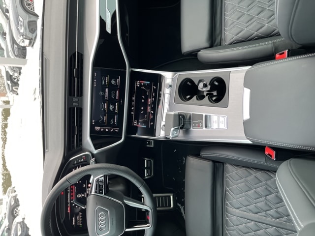 Audi A6 55 TFSI Avant Quattro S-Line S-Tronic