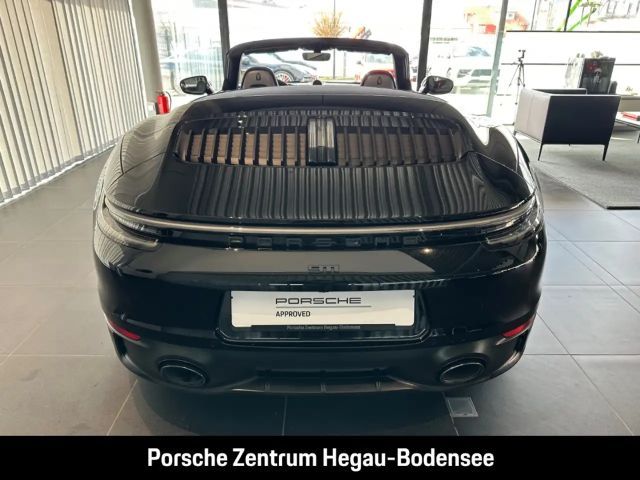 Porsche 992 4 Cabrio Carrera GTS