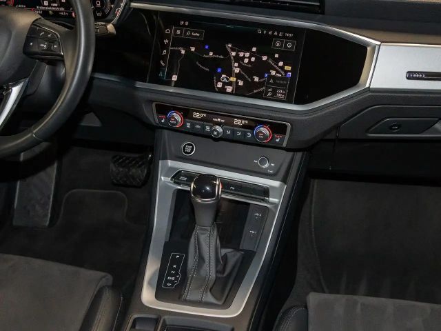 Audi Q3 45 TFSI Hybride S-Line