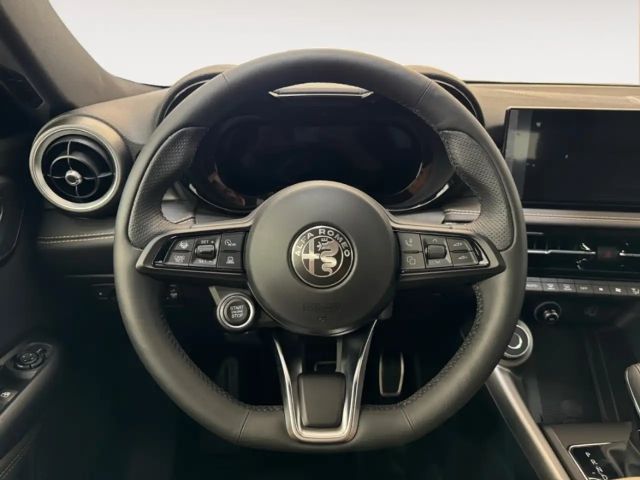 Alfa Romeo Tonale Plug-In NAVI SHZG LHZG 360°KAM EL.HECKKL LED ACC