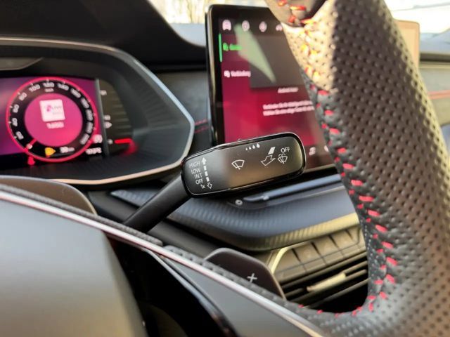 Skoda Octavia 2.0 TSI RS iV