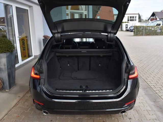 BMW 320 320d Touring