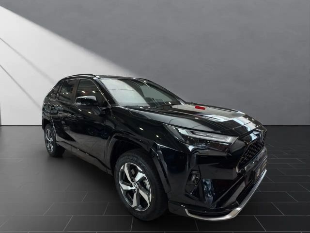 Toyota RAV4 Plug-in Team D