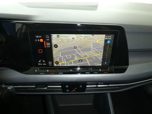 Volkswagen Golf Style Variant