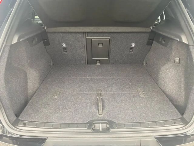 Volvo XC40 Dark Plus