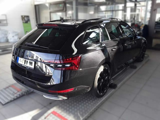 Skoda Superb 4x4 Combi Sportline