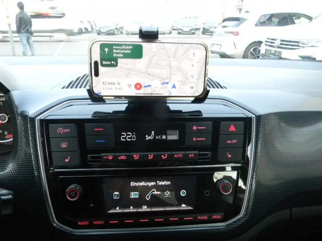 Volkswagen up! Move Move up!