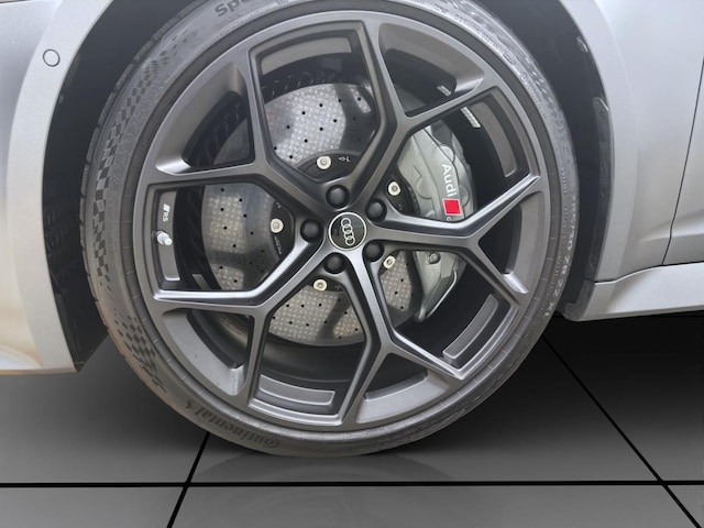 Audi A6 e-tron Avant Performance Quattro