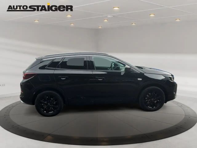Opel Grandland X Hybrid