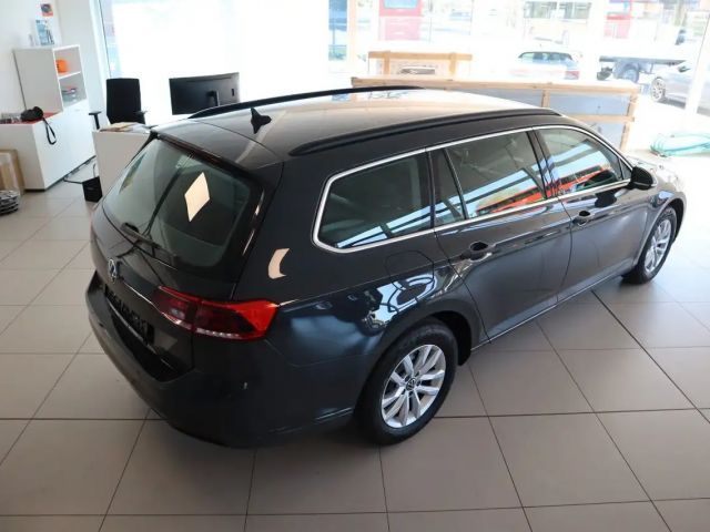 Volkswagen Passat Business Variant