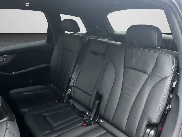 Audi Q7 55 TFSI Quattro S-Line