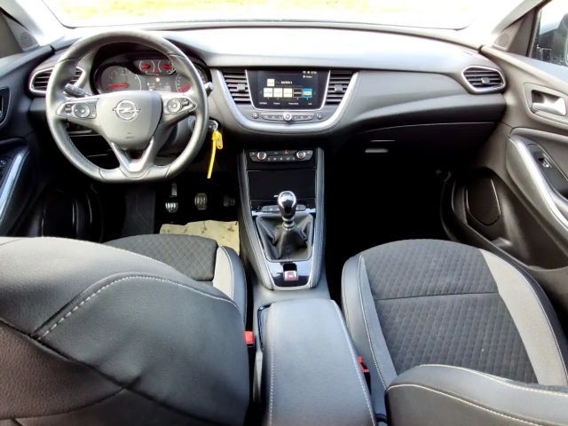 Opel Grandland X Edition