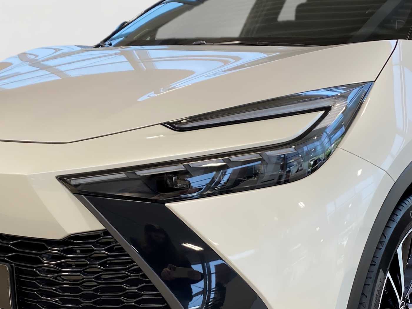Toyota C-HR 5-deurs Lounge