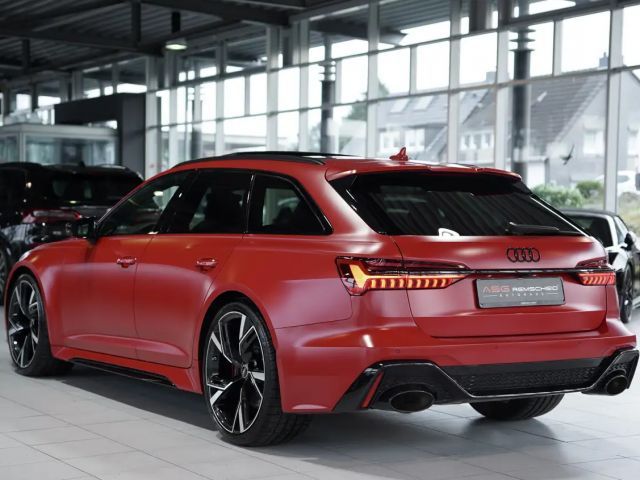 Audi RS6 Avant Quattro