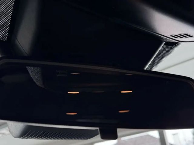 Mitsubishi ASX Invite