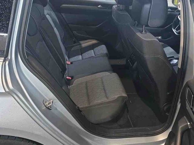 Volkswagen Passat 2.0 TDI DSG Variant