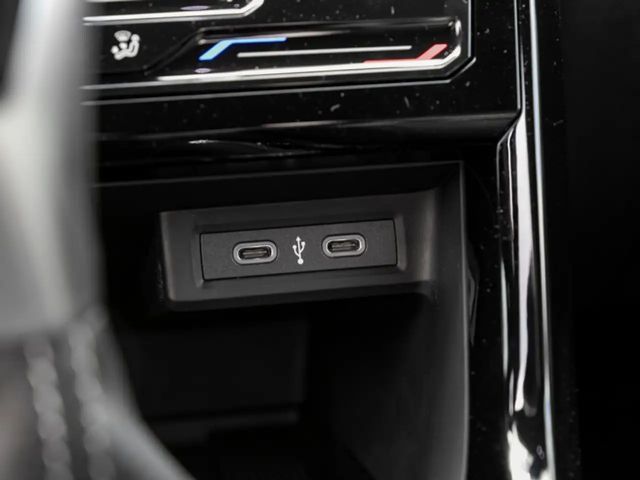 Volkswagen T-Cross 1.0 TSI R-Line