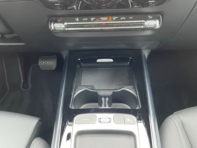 Mercedes-Benz B 180 B 180 PROGR+LED+KAMERA+EASY+P+ASSIST+CARPLAY+SHZ