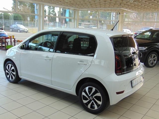 Volkswagen up! Move Move up!