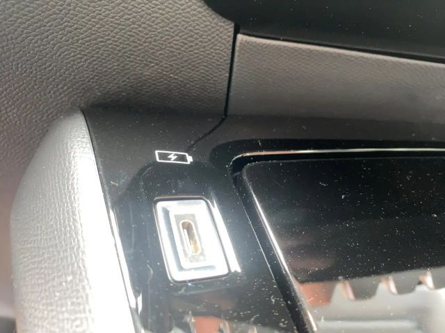 Peugeot 208 Allure Pack