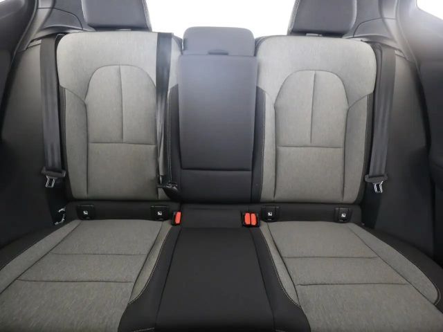 Volvo XC40 Dark Plus