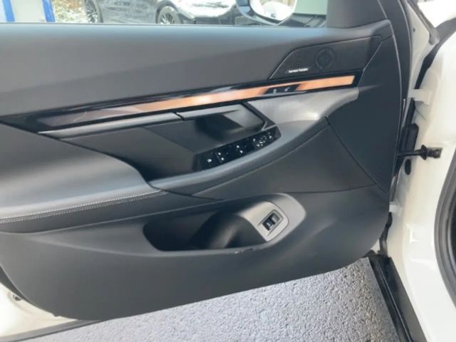 BMW 520 520i M-Sport Sedan