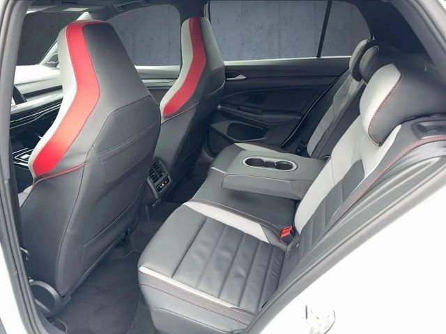 Volkswagen Golf DSG GTI