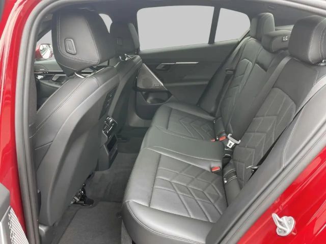 BMW 520 520i M-Sport Sedan