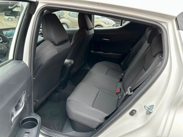 Toyota C-HR 5-deurs Basis