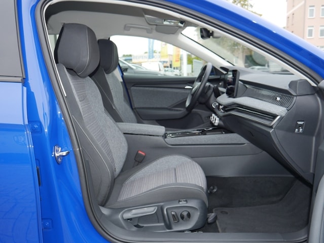 Skoda Superb 2.0 TDI Combi