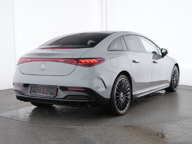 Mercedes-Benz EQE 300 Sedan