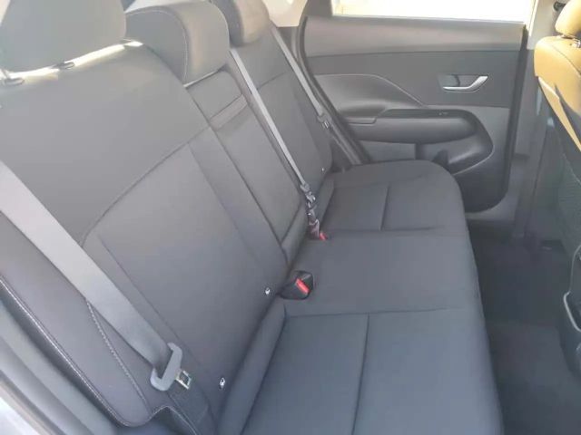 Hyundai Kona 1.6 2WD Hybrid Trend