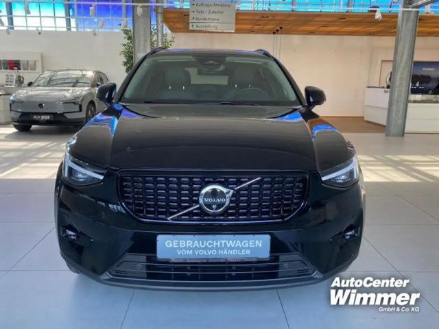 Volvo XC40 Business Dark Plus